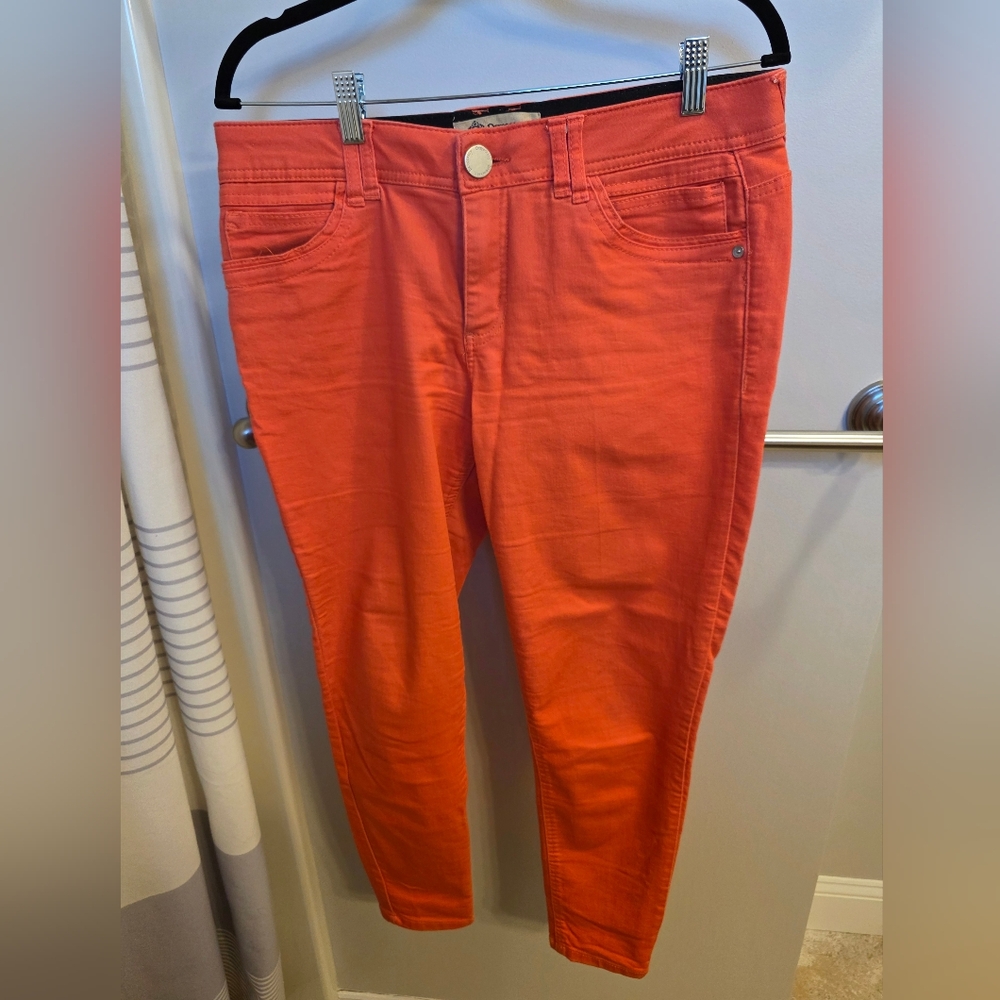Democracy Orange Ankle Cropped Jeans with Smooth Texture